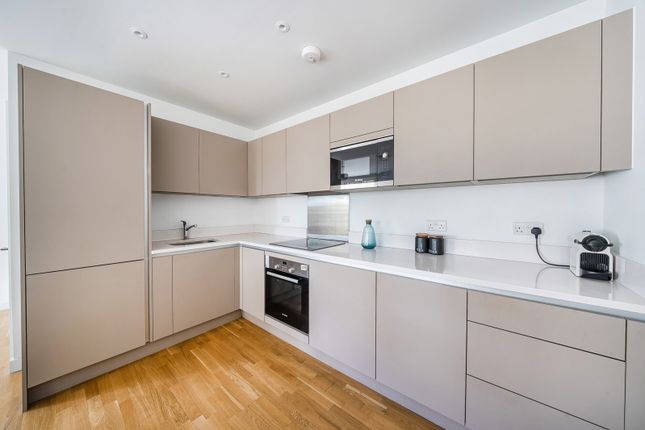 Flat 306, Arum House, 46, Rodney Road, London photo 4