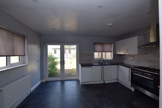 18, Mayfield Road, North Ayrshire photo 4