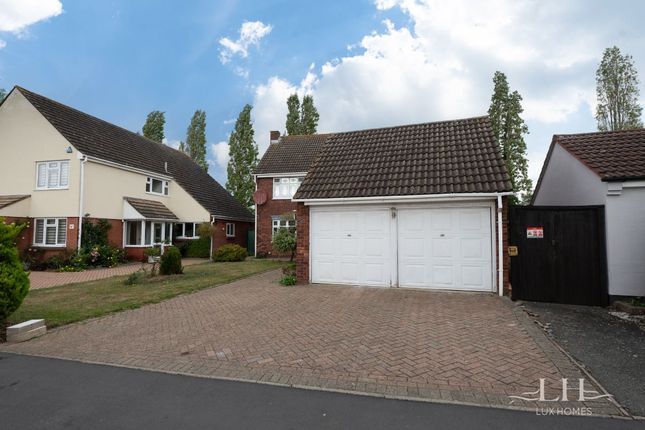 Detached house for sale in Tyle Green, Hornchurch