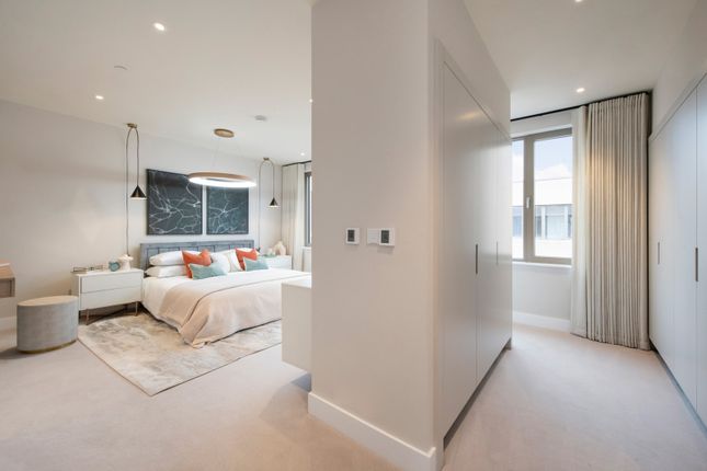 Flat for sale in The Chimes, 99-105 Horseferry Road