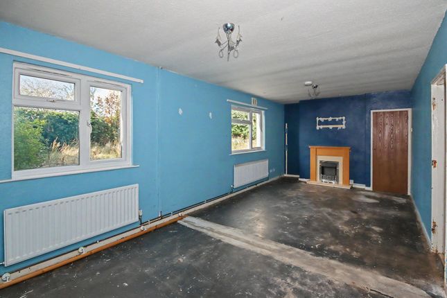 16 Newtown Crescent, Oakham photo 2
