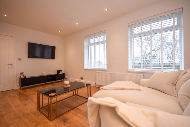 Flat for sale in Bennet Wood Terrace, Winchburgh, Broxburn