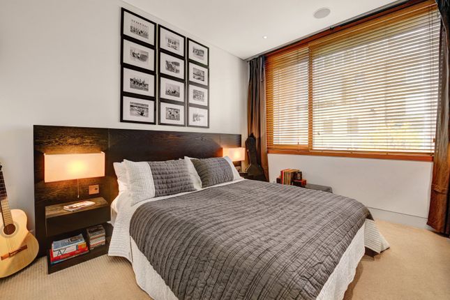 Flat for sale in Montrose Place, Belgravia, London