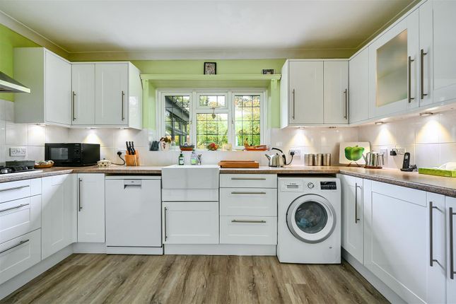 186, Cooden Drive, Bexhill on Sea photo 4
