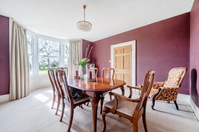 Albion House, Featherbed Lane, Oldbury-On-Severn photo 4