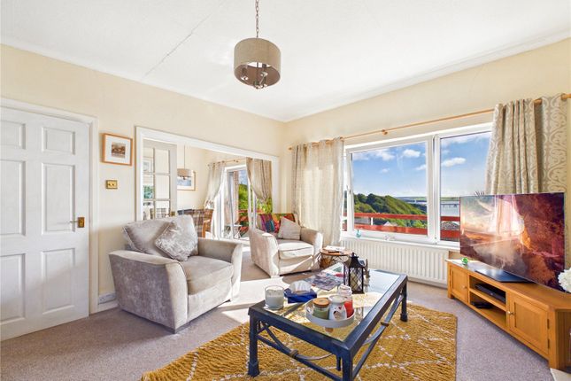 4, Bay View Drive, Milford Haven photo 2