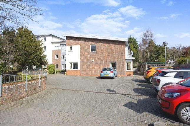 Flat for sale in Rosebrook Court, 2 Beech Avenue, Southampton, Hampshire