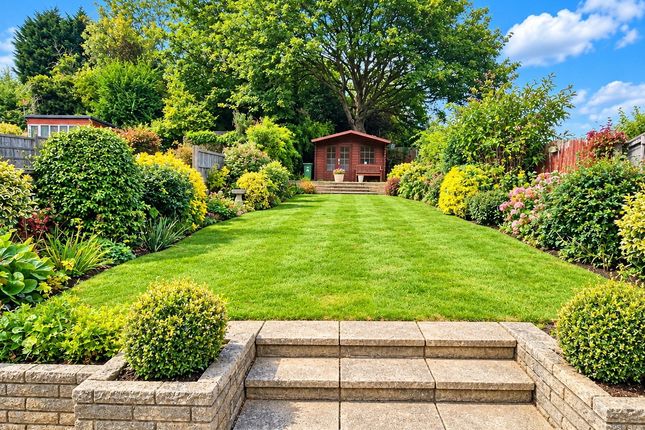 16, Park Walk, Brierley Hill photo 2