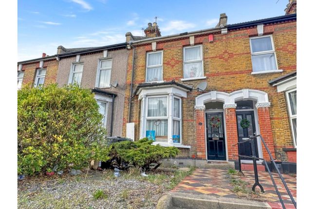 Terraced house for sale in Pelham Road, Gravesend