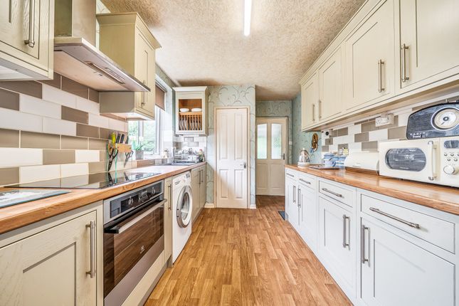 61, Cotswold Road, Malvern photo 2
