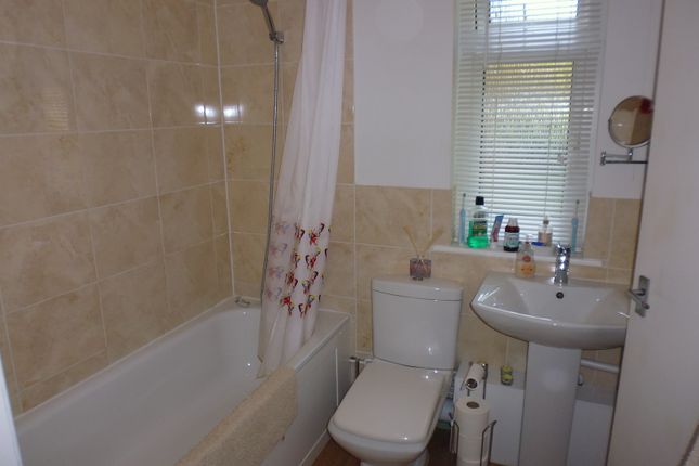 26, Dalford Court, Telford photo 5