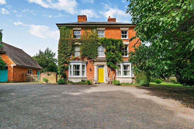 Country house for sale in High Cross Lane, High Cross, Shrewley, Warwick