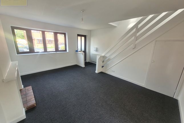 63 McCarthy Close, Warrington photo 3
