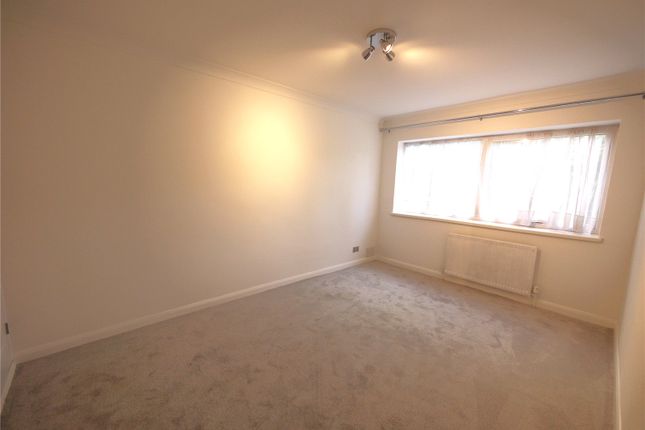 5, Hadleigh Court, Brentwood photo 5