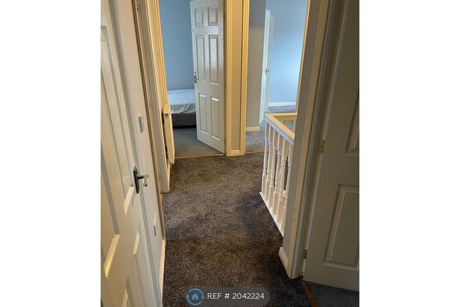 Room to rent in Paprika Close, Manchester