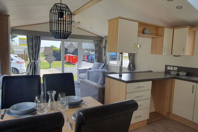 Orchard Views Holiday Park, Burmarsh Road, Romney Marsh photo 3