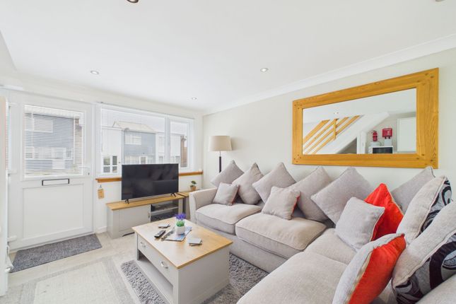 195 Trewent Park, Pembroke photo 3