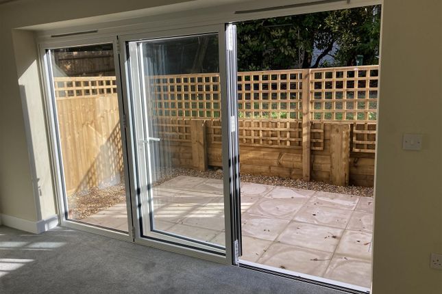 120C, Broadmead, Tunbridge Wells photo 3