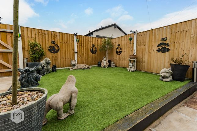 46 Shireburn Avenue, Bolton photo 4