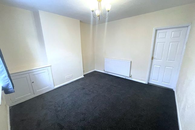 Stanley Street, Luton photo 3