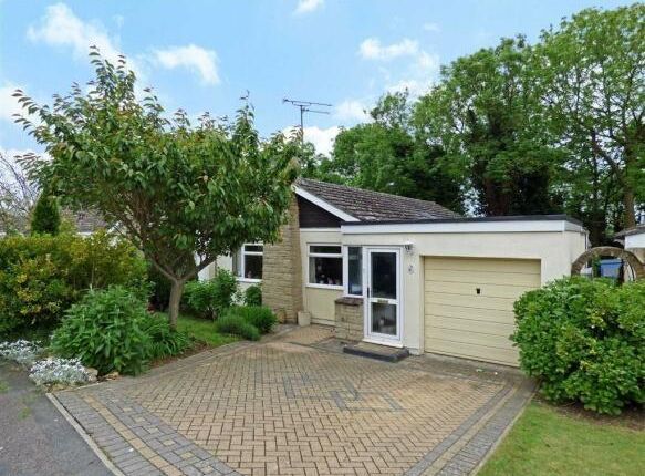 Thumbnail Detached bungalow to rent in Chipping Norton, Oxfordshire