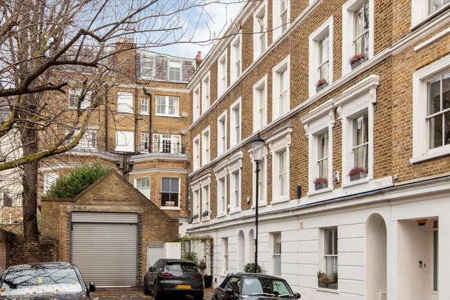 Thumbnail Town house for sale in Ansdell Terrace, London