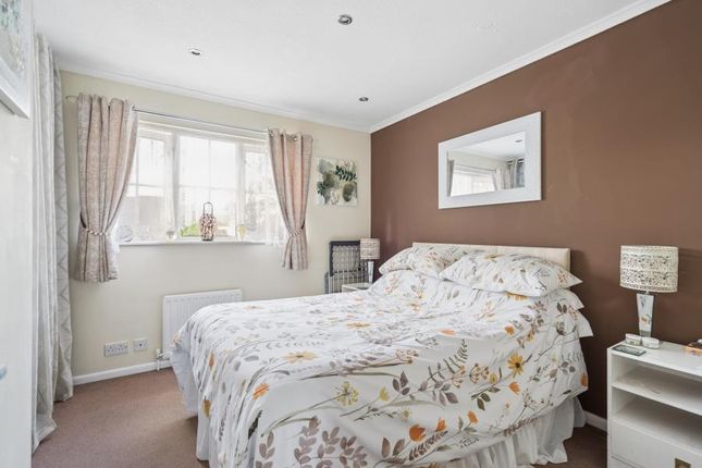Thompson Way, Rickmansworth photo 4