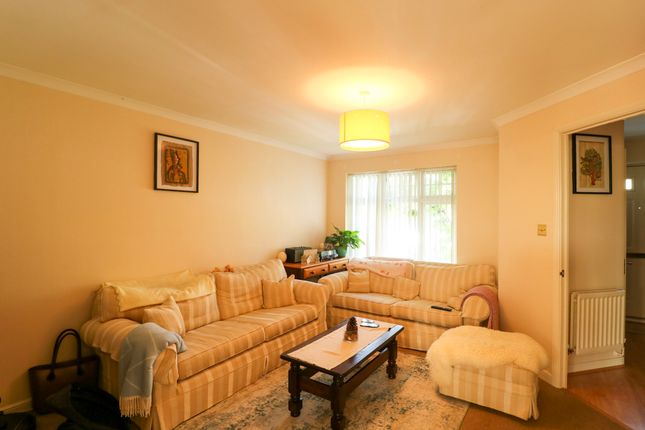 4, Vincent Place, Ashford photo 2