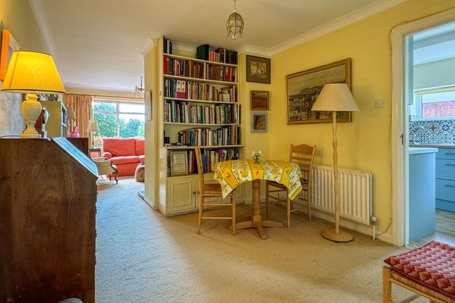 3, Arle Gardens, Alresford photo 4
