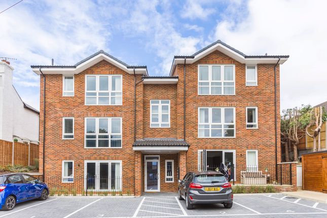 Thumbnail Flat for sale in Merton Rise, 119 Lawn Lane, Hemel Hempstead, Hertfordshire