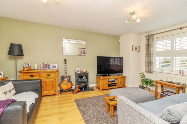 20, Rays Close, Buckinghamshire photo 4