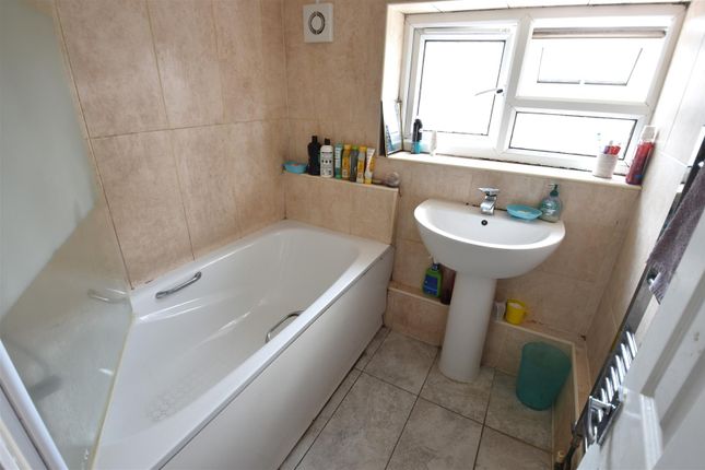 Terraced house for sale in Holly Hill Road, Erith