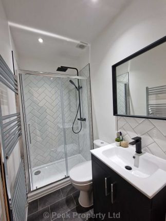 Room 4, Colchester Road, Southend On Sea photo 3