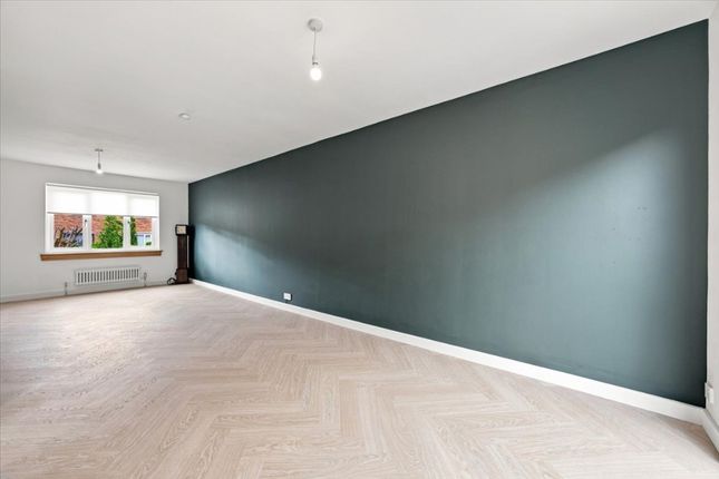 45, Snaefell Avenue, Glasgow photo 4