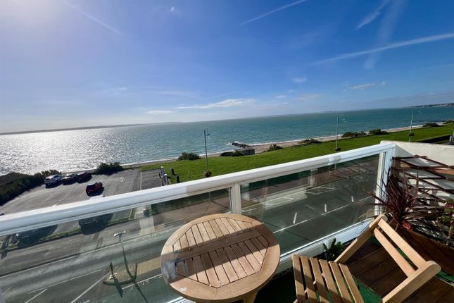 4 West Point, Marine Parade West, Lee-On-The-Solent photo 2