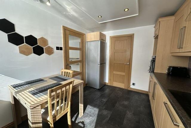 25 Grampian Gardens, Aberdeen photo 5