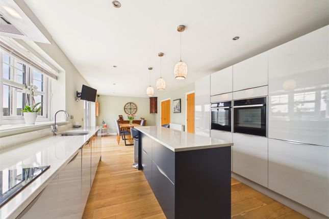 9, Shaw Avenue, Welton photo 4