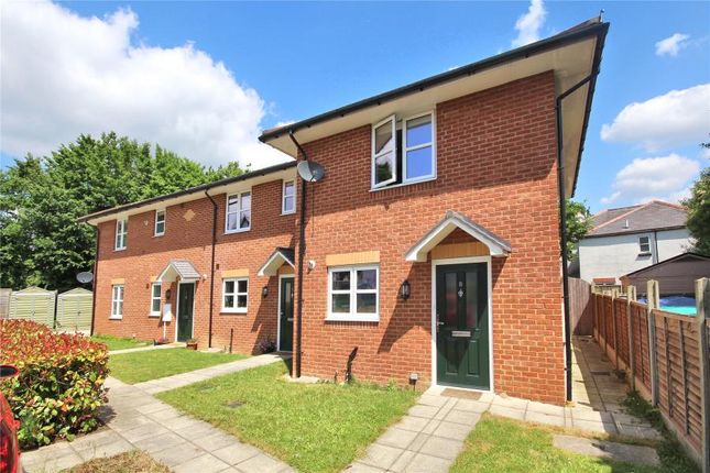 Thumbnail Maisonette to rent in Old Post Office Mews, Woking