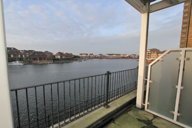Flat for sale in Golden Gate Way, Eastbourne