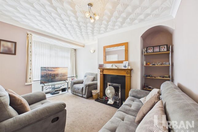 153, Sutton Road, Hull photo 2