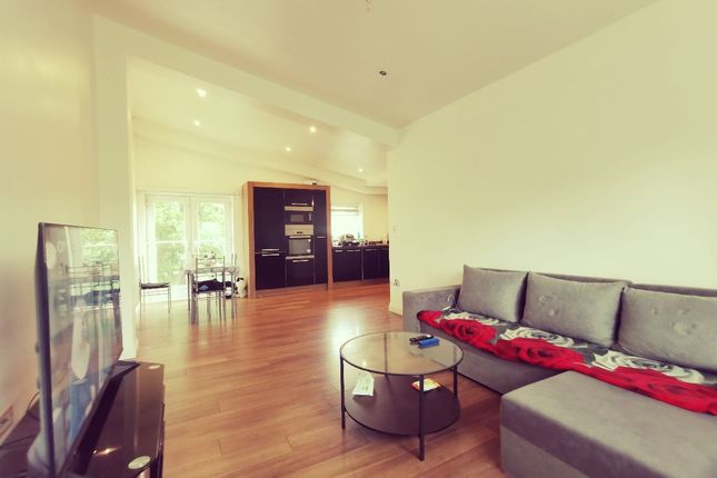 Thumbnail Flat for sale in Flat, Florence Avenue, Enfield