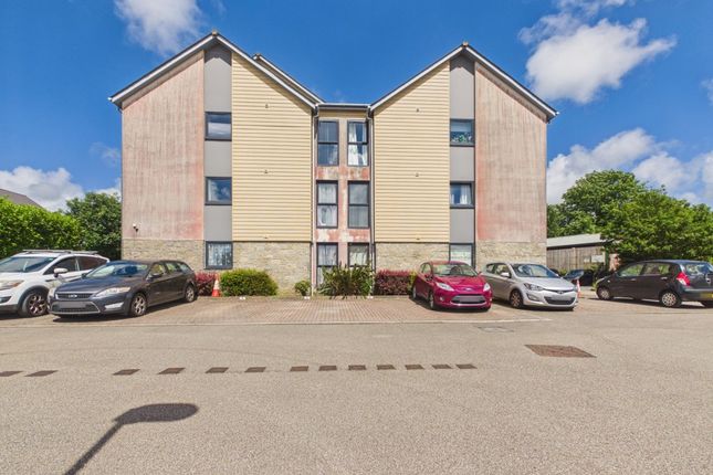 2-bed flat on Flat 33, Chy Kensa, Jubilee Drive, Redruth, £65,000