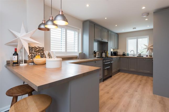 4, Willow Drive, Littlebourne photo 4