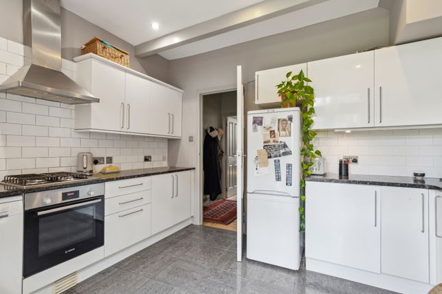 Thumbnail Property to rent in Ferntower Road, Highbury