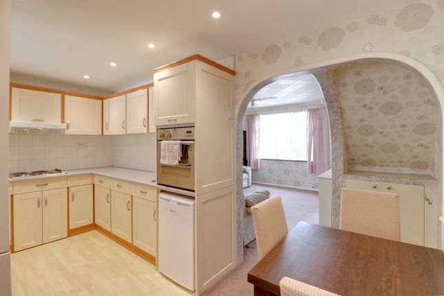 36, Fortin Close, South Ockendon photo 5