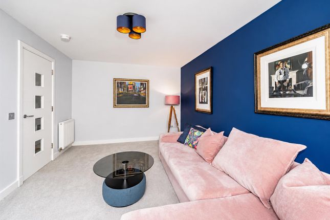 3, Grayburn Loan, Dundee photo 3