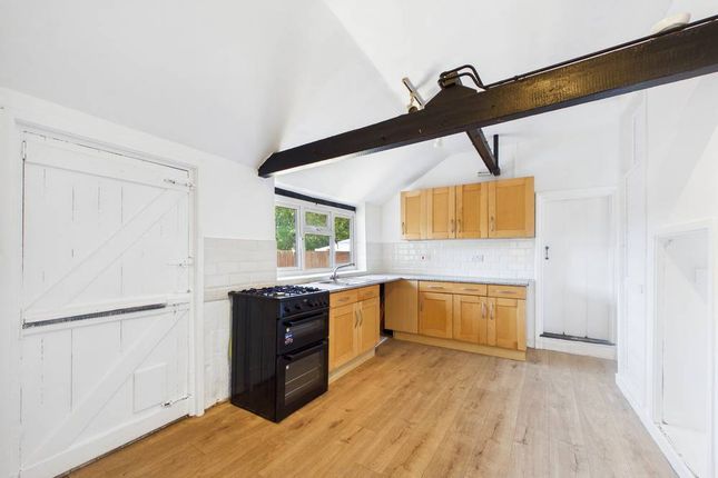 Flat 1, Halfmoon Farm,, Spring Lane, Colchester photo 4