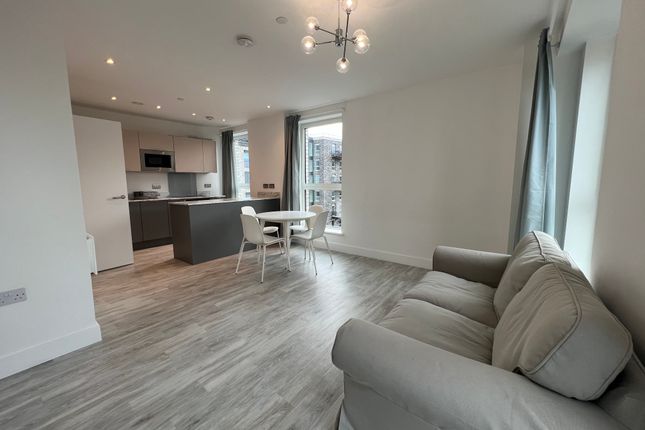 Thumbnail Flat to rent in Chapel St, Salford