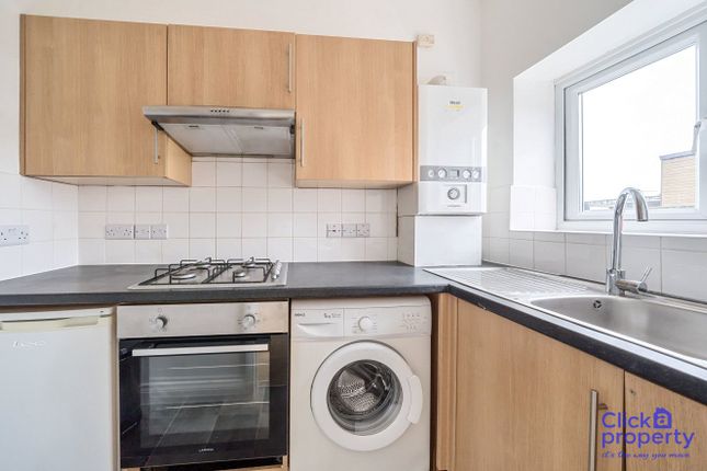Studio to rent in Mount View Road, Crouch End