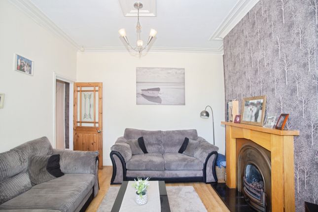 10, Lewis Avenue, Manchester photo 3